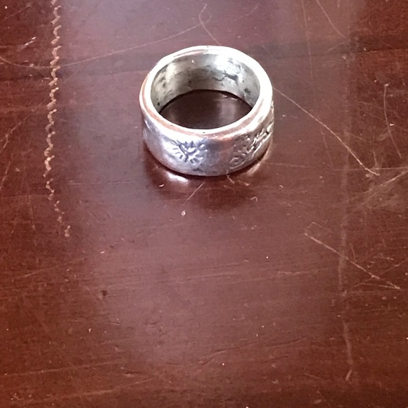 Jes Maharry “ Grow Strong” Ring - Picture 13 of 16